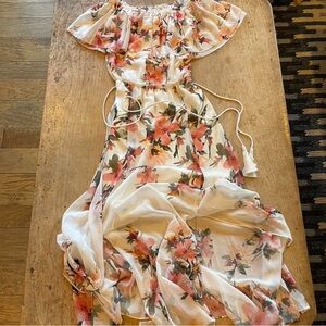 White House Black Market Off-the-Shoulder Floral Maxi Dress XXS NWT.